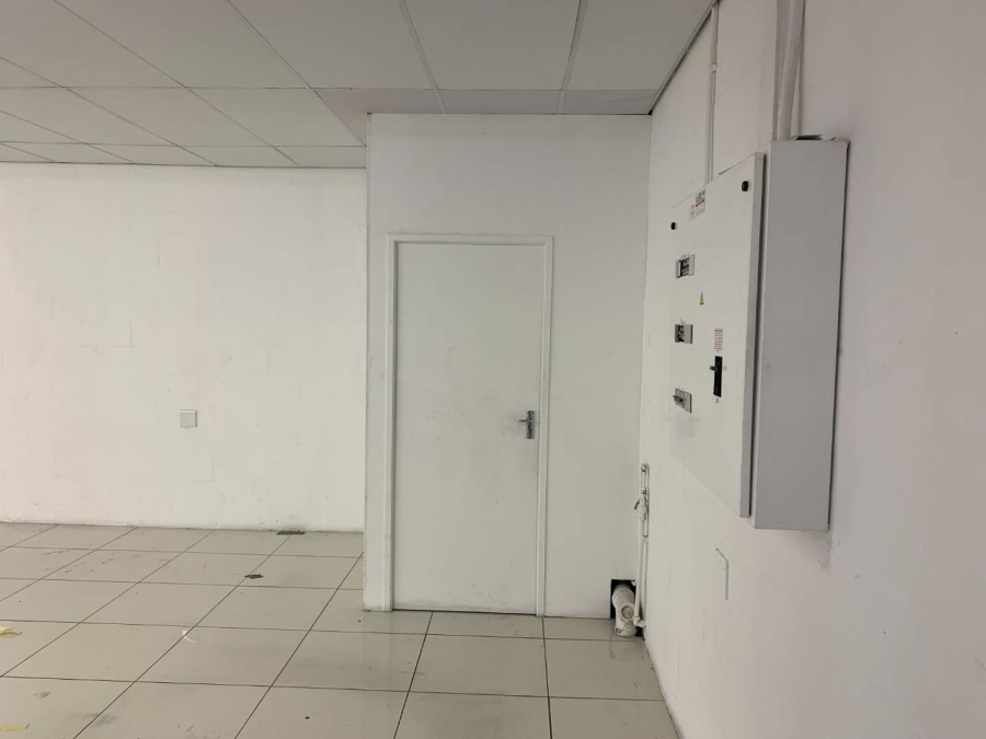 To Let commercial Property for Rent in Bellville Central Western Cape